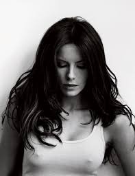 Kate Beckinsale Image KATE BECKINSALE NAKED SEE PHOTO of the sexy actress Picture 4