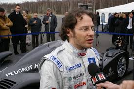 Jacques Villeneuve Image Villeneuve wants a piece of F1 again | Singapore F1 Picture 4