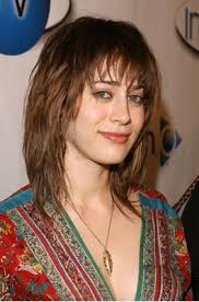 Lizzy Caplan
