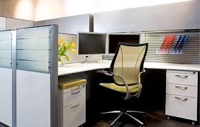 hours in their offices, - via Daymix