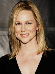 Image Laura Linney at 43 Picture