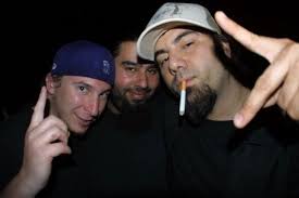 Image Readers Say <b>Deftones</b> Rock Just Picture