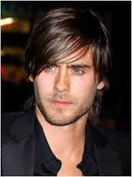 I saw Jared Leto earlier. - via Daymix