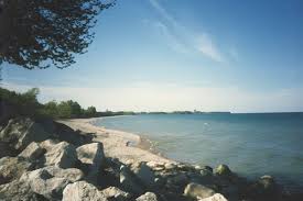 View to north of Lake Michigan - via Daymix