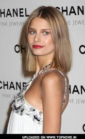 Hana Soukupova Image Hana Soukupova at Chanel Fine Jewelry   Night of Diamonds   At the ... Picture 7