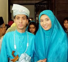   PERKAHWINAN   NURUL IZZAH DAN RAJA    