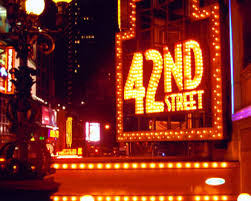 New York City's Broadway - via Daymix