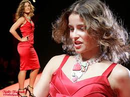 Nelly Furtado Image <b>Nelly< b> <b>Furtado< b> 001.jpg Picture 1