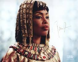Image <b>Gina Torres</b>: A stunner with <b>...</b> Picture