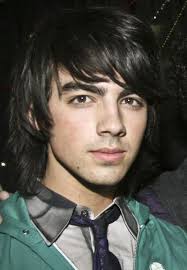 Joe Jonas - Joe Jonas Photo - via Daymix