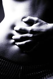 http://arthritisfoundationwpa.files.wordpress.com/2010/03/abdominal_pain.jpg