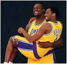 asks Shaq to give - via Daymix