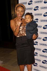 Aasha Davis - via Daymix