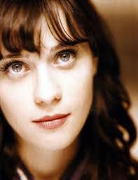 Zooey Deschanel Picture 4