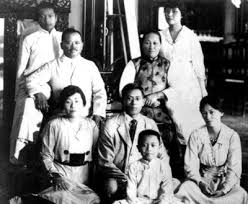 宋氏家族1917年合影