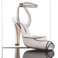 Image <b>Manolo Blahnik</b> - BrandHabit Picture