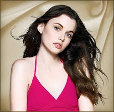 Image <b>Nicole Linkletter</b> <b>...</b> Picture