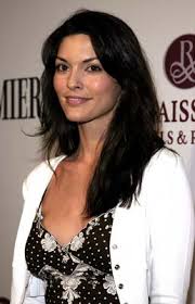 Alana de la Garza Image Alana De La Garza Pictures & Photos   Picture 7