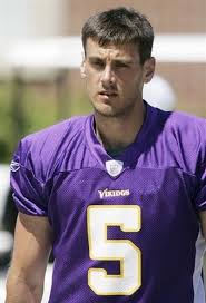 Viking's punter considers