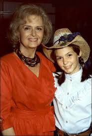 Donna Reed on the set of the - via Daymix