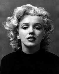 <b>Marilyn</b>-<b>Monroe</b>-pb03.jpg