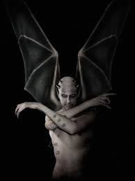 "Vampire (oringinal version)" - via Daymix