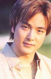 パク・ヨンハのプロフィール