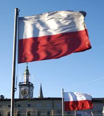 Poland's National Flag - via Daymix