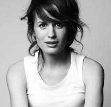 With Elizabeth Reaser - via Daymix