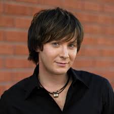 Image Post 15: <b>Clay Aiken</b> Picture