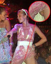 Paris Hilton AssFlapWatch: The   