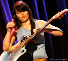 Image <b>Kaki King</b> back to <b>Kaki</b> Picture