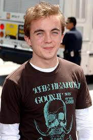 Image Says <b>Muniz</b>, Picture