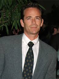 Luke Perry of Beverly Hills - via Daymix