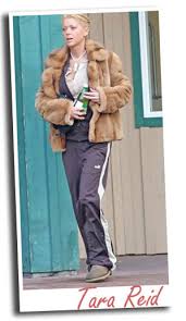  saying Spare some change, gov?