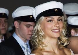 Kiira Korpi sai lakin!