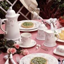 Tea Party - via Daymix