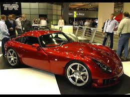 Side Angle - Car Show - via Daymix