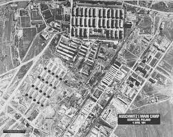 An aerial reconnaissance - via Daymix