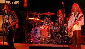 Alice in Chains Image Alice in Chains Finishing Up New Album | Late Nite Music Club Picture 7