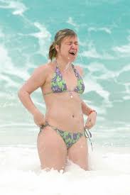 In other news, Kelly Clarkson, 