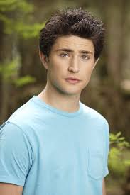 Kyle YX - Kyle XY 341x512