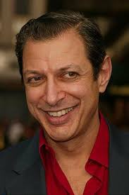 Jeff Goldblum - via Daymix