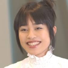 http://userserve-ak.last.fm/serve/252/213228.jpg