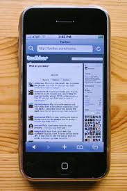 Twitter's 140-character - via Daymix