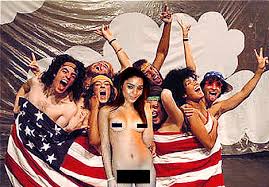Vanessa Hudgens strips off