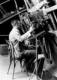 Edwin Hubble - via Daymix