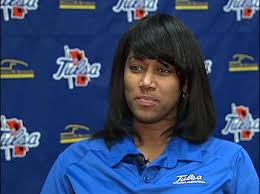 Basketball Players, Coaches - via Daymix
