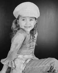 noah cyrus - via Daymix