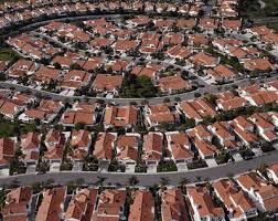 suburb.png - via Daymix